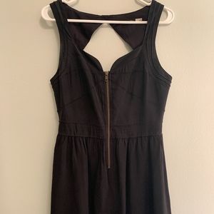 Black Dress | Zipper Detail | Cutout Back